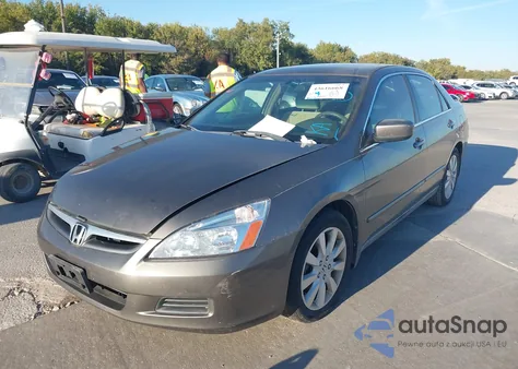 2007 Honda Accord 3.0 Lx из США, поврежденный, VIN 1HGCM66377A007488